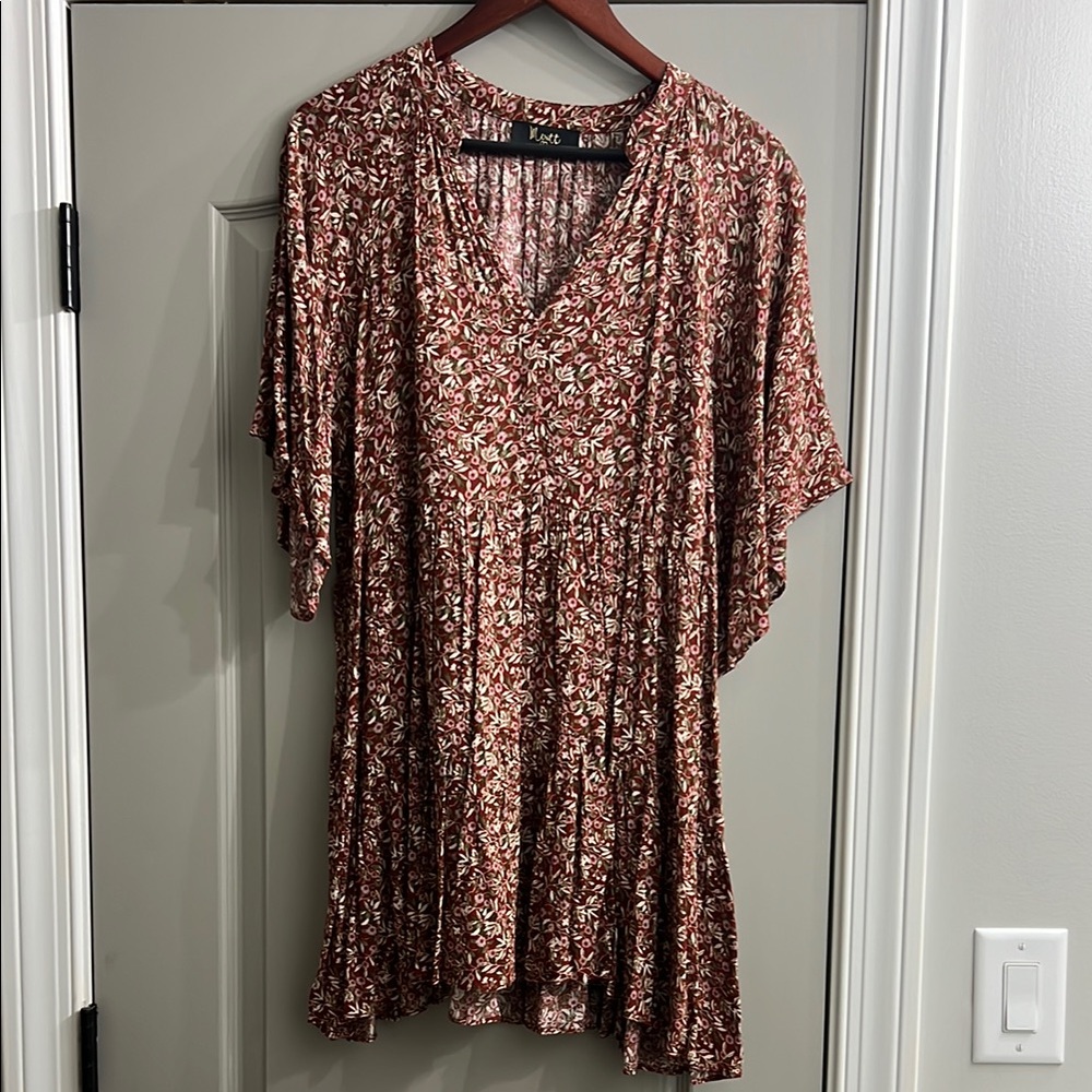 Red and Green V-Neck Dolman Sleeve Mini Sundress